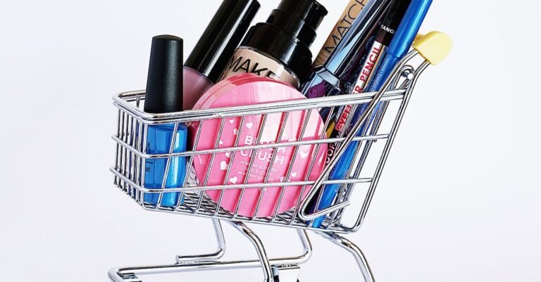 The Greatest Guide To Online Shopping Is Right Here