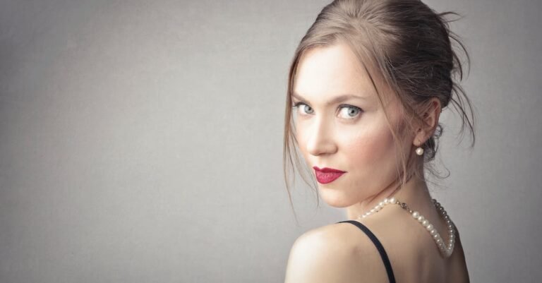 Successfully Navigate The Confusing World Of Jewelry Shopping